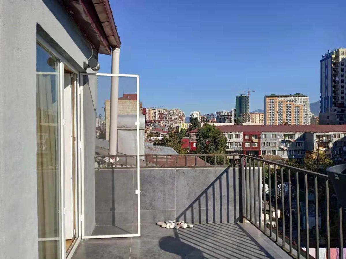 Chase Dream Hostel追梦空间 Batumi Luaran gambar